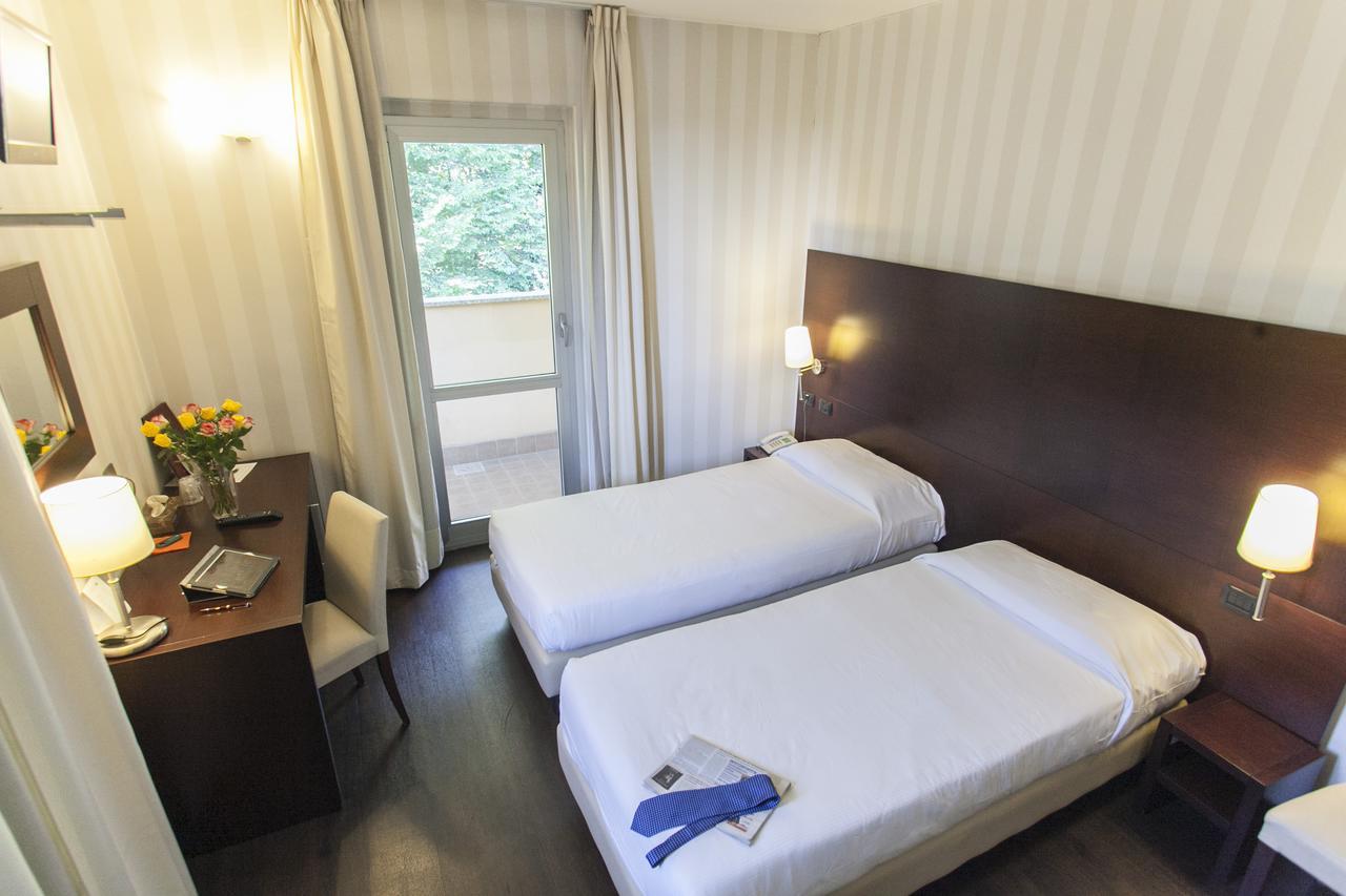 Hotel 2C Legnano Ngoại thất bức ảnh