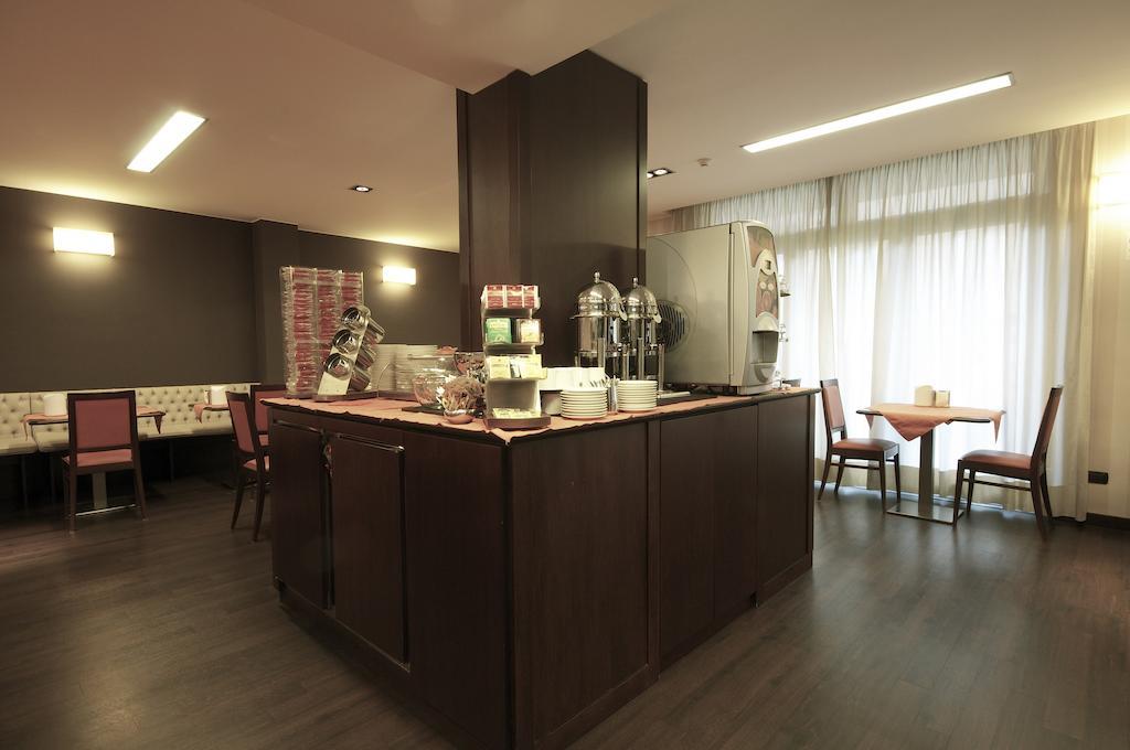 Hotel 2C Legnano Ngoại thất bức ảnh